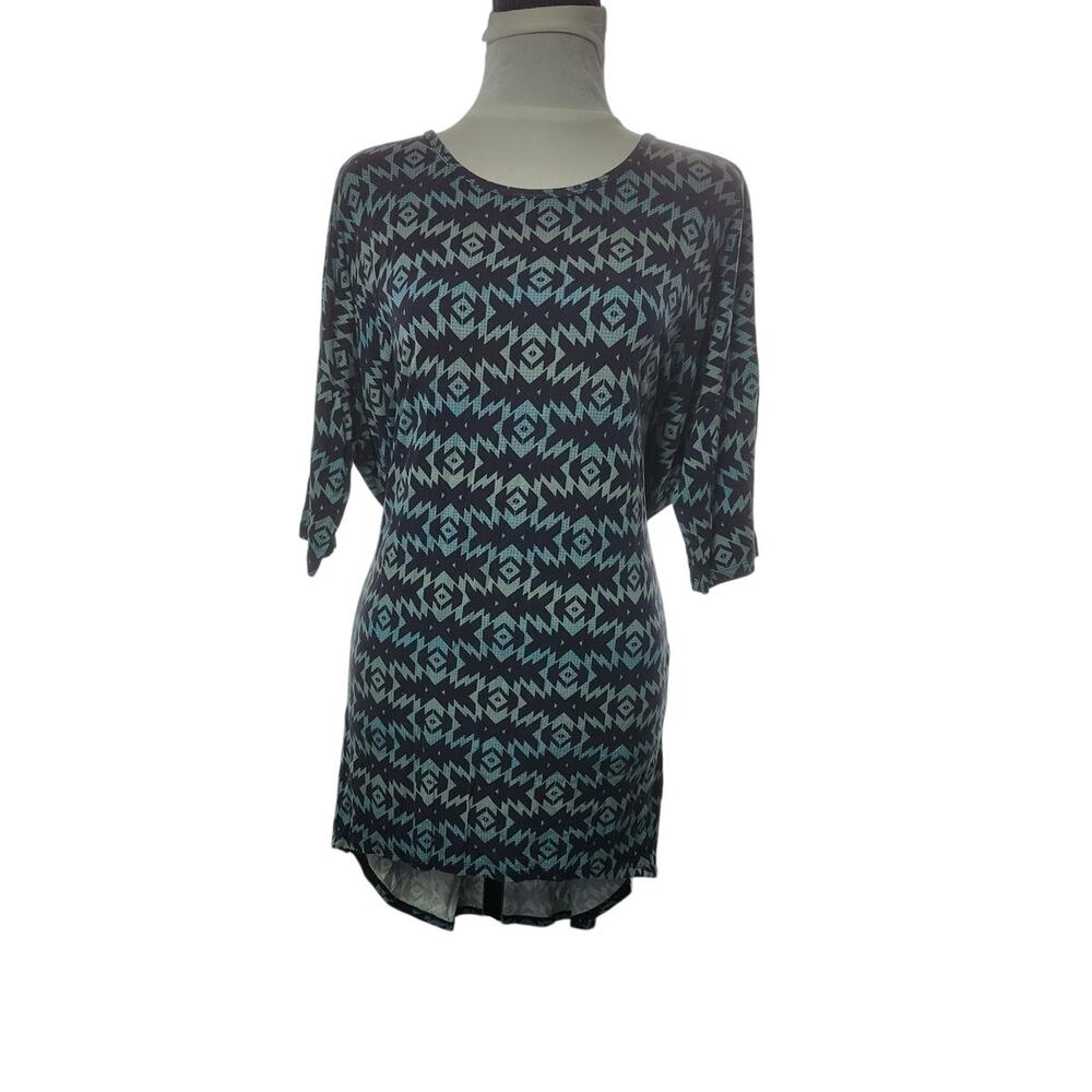 LuLaRoe Size Small Top Blue Geometric Print Stretch